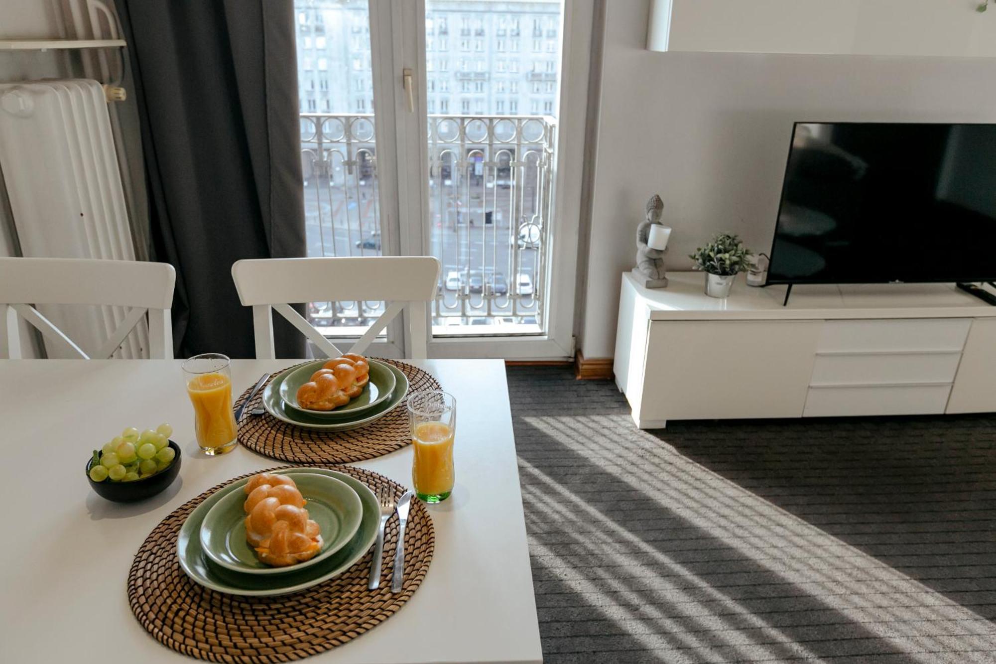Plac Konstytucji 6 Orange - Apartament Dla 4 Osob - Bezplatny Parking - Free Parking - Piekny Widok Na Panorame Warszawy Varsóvia Exterior foto
